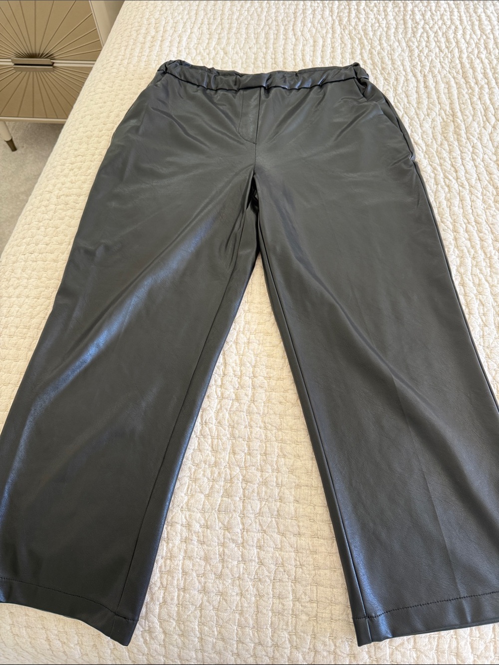 Joseph Ribkoff Black Cropped Faux-Leather Wide-Leg Pants